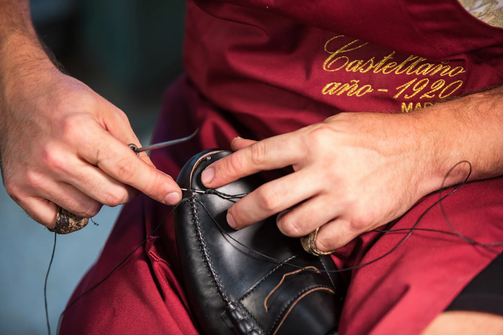 Castellano: Un Siglo de Elegancia